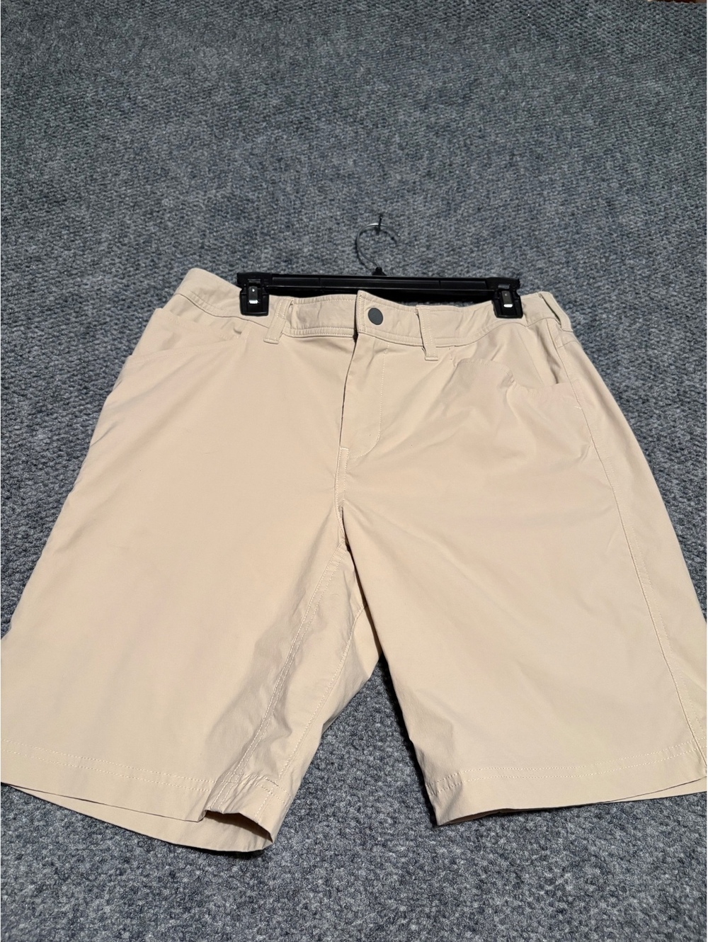 Stio Khaki Nylon Hiking Shorts Men's 33 Zip Pocket Lightweight